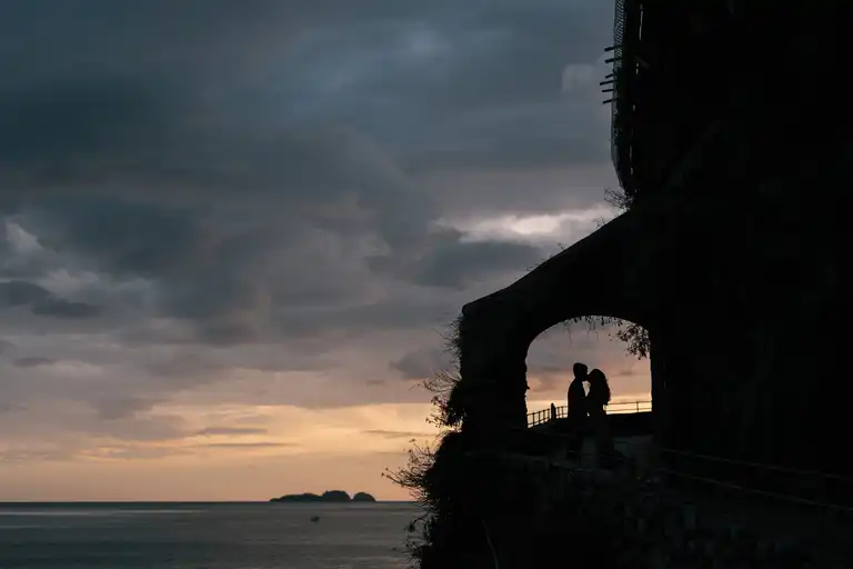 Romantic honeymoon photoshoot in Positano at sunset