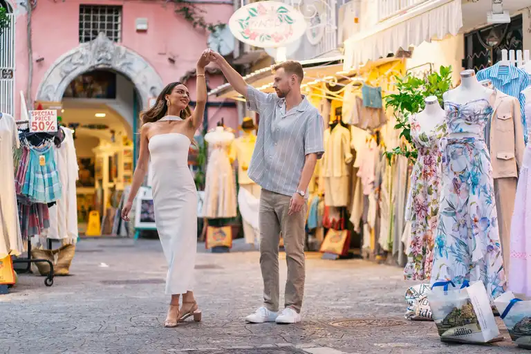 Engagement photoshoot in Positano at sunset