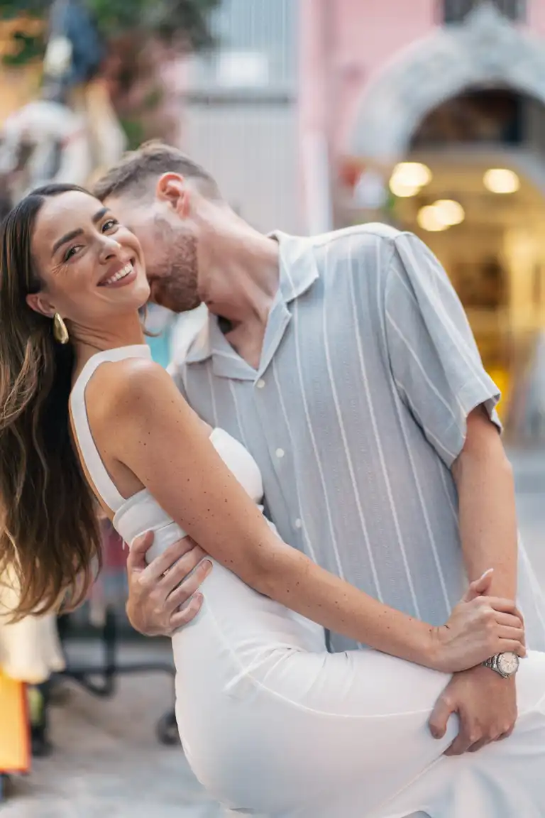 Engagement photoshoot in Positano at sunset